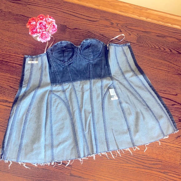 GRLFRND 🌸 denim mini dress NEW❗️ - Picture 9 of 10